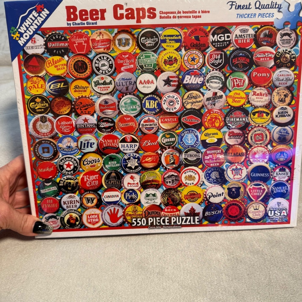 White Mountain Beer‎ Caps 550 Piece Puzzle New Sealed
